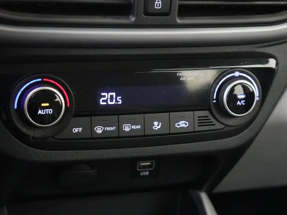 Hyundai I10 1.0 67PK Premium Parkeerhulp uit 2023, foto 20