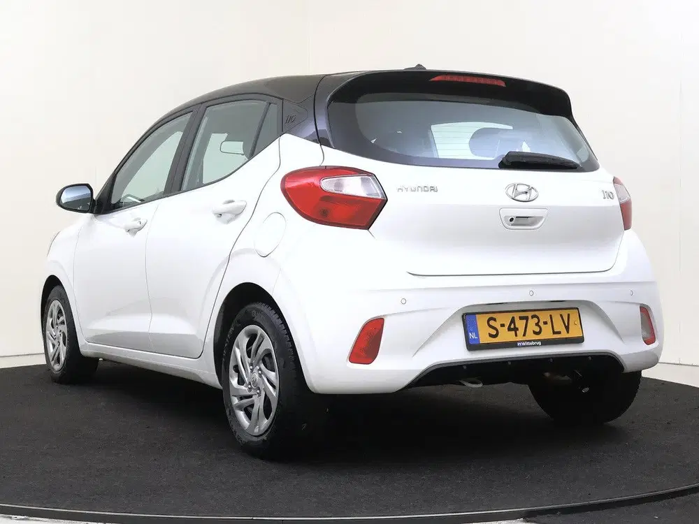 Hyundai I10 1.0 67PK Premium Parkeerhulp uit 2023, foto 4
