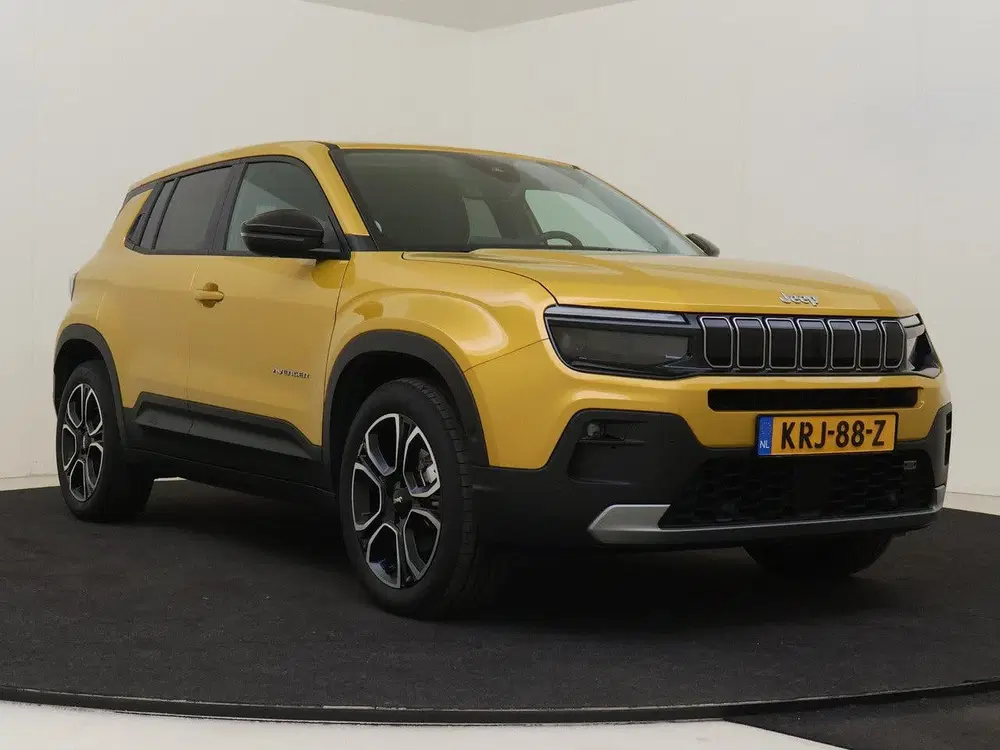 Jeep Avenger Summit 54 kWh 156PK Camera uit 2024, foto 3