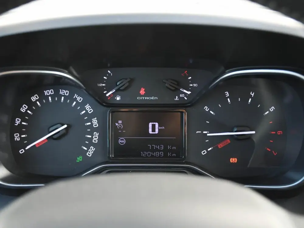 Citroën C3 Aircross Shine 1.2 PureTech 110pk NAVI | DAB | C uit 2019, foto 14