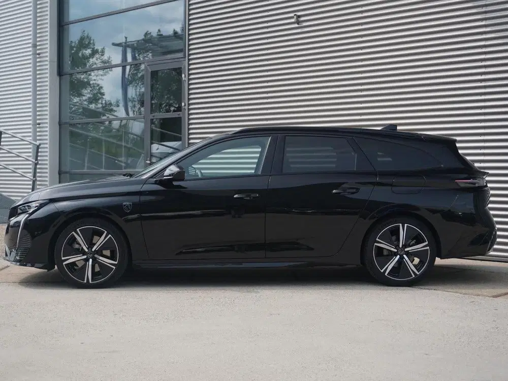 Peugeot 308 SW 1.6 Plug-in Hybrid 225 GT (bj 2024) uit 2024, foto 5