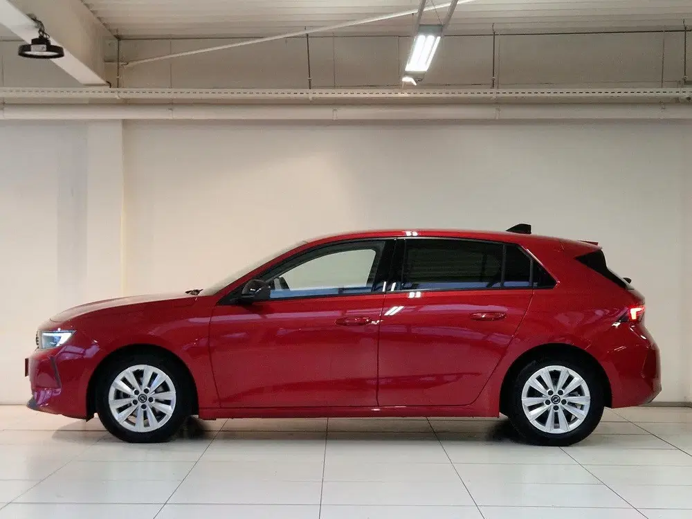 Opel Astra 1.2 Level 3 uit 2024, foto 2