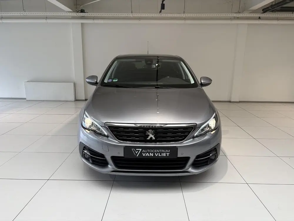 Peugeot 308 1.2 PureTech Allure | 130pk | Panoramadak | Trek uit 2019, foto 12