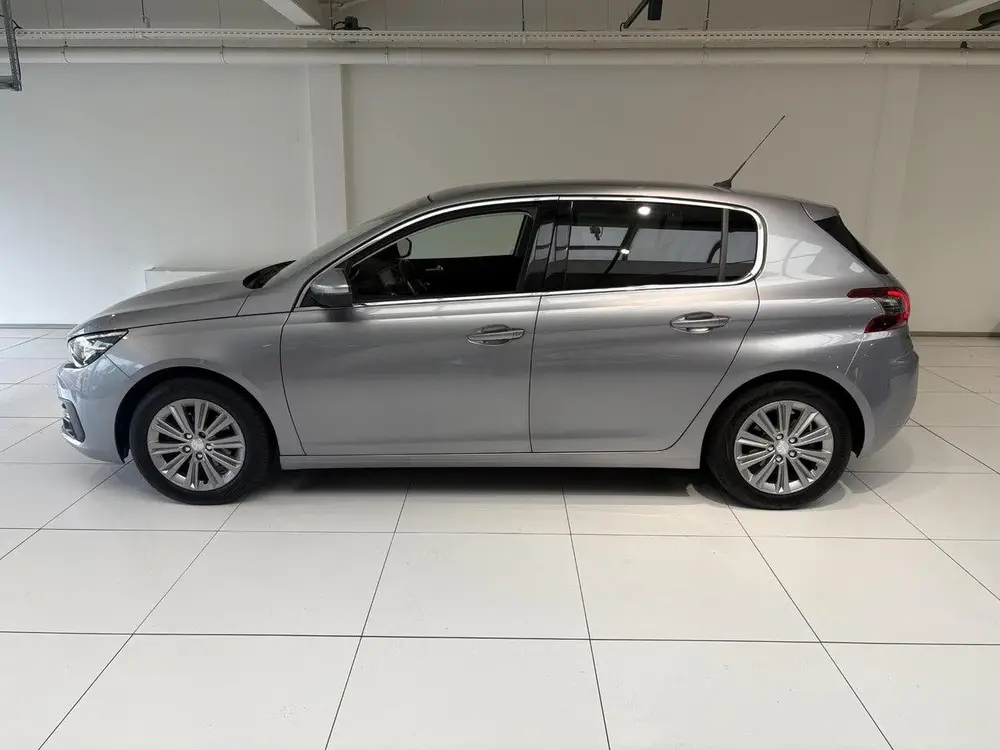 Peugeot 308 1.2 PureTech Allure | 130pk | Panoramadak | Trek uit 2019, foto 7
