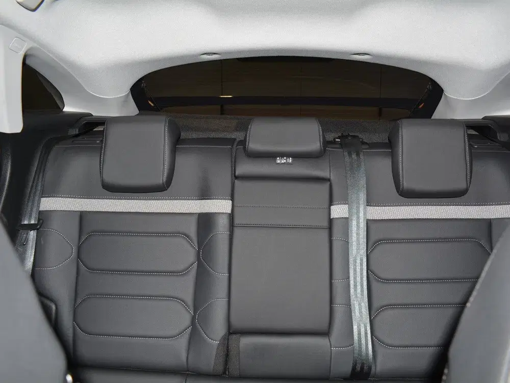 Citroën C4 1.2 Puretech Max Panoramadak uit 2024, foto 20