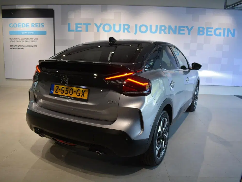Citroën C4 1.2 Puretech Max Panoramadak uit 2024, foto 3