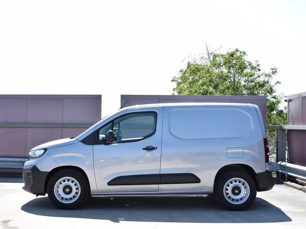 Opel Combo-E Electric L1 50kWh uit 2026, foto 3