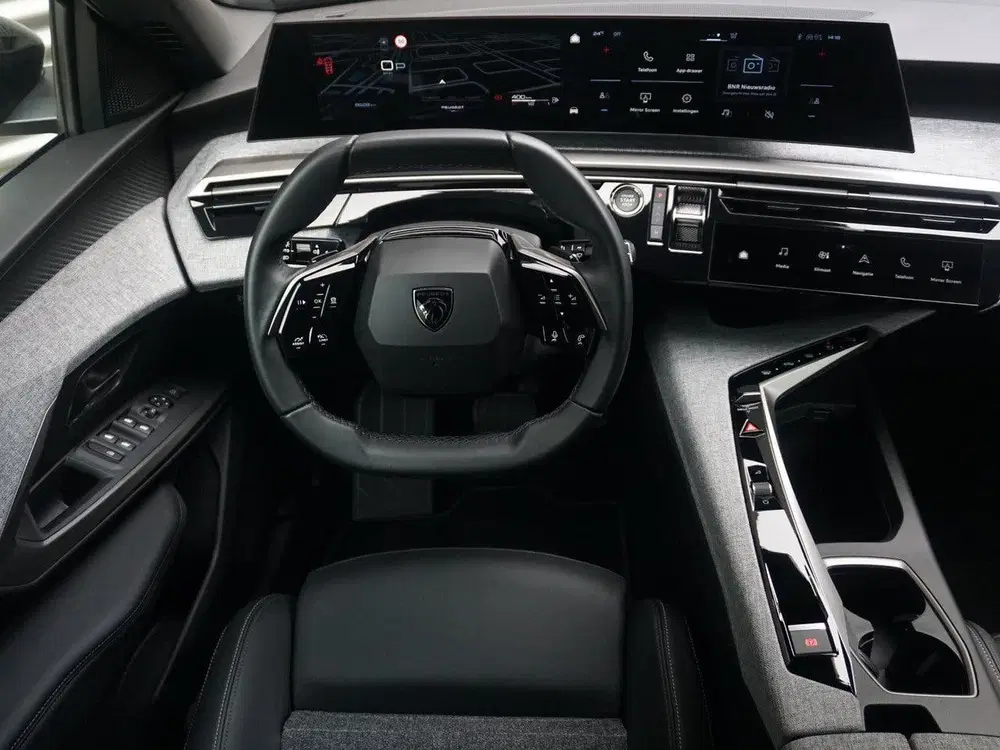 Peugeot 5008 1.2 Hybrid 145 Allure 7p 360 Camera uit 2025, foto 13