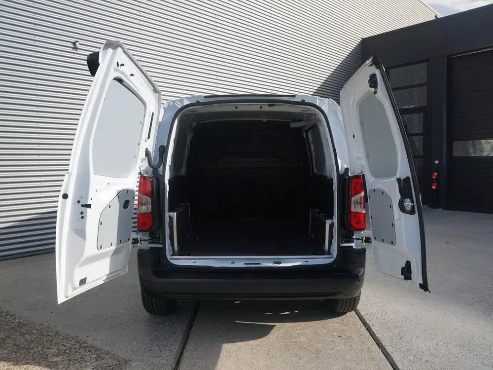 Opel Combo-E Electric L1 50kWh uit 2026, foto 7