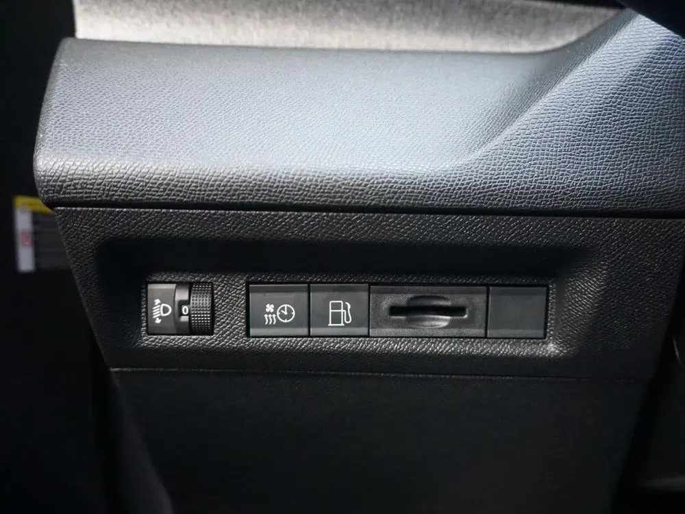 Peugeot 308 SW 1.6 Plug-in Hybrid 180 Allure Avantage uit 2025, foto 14