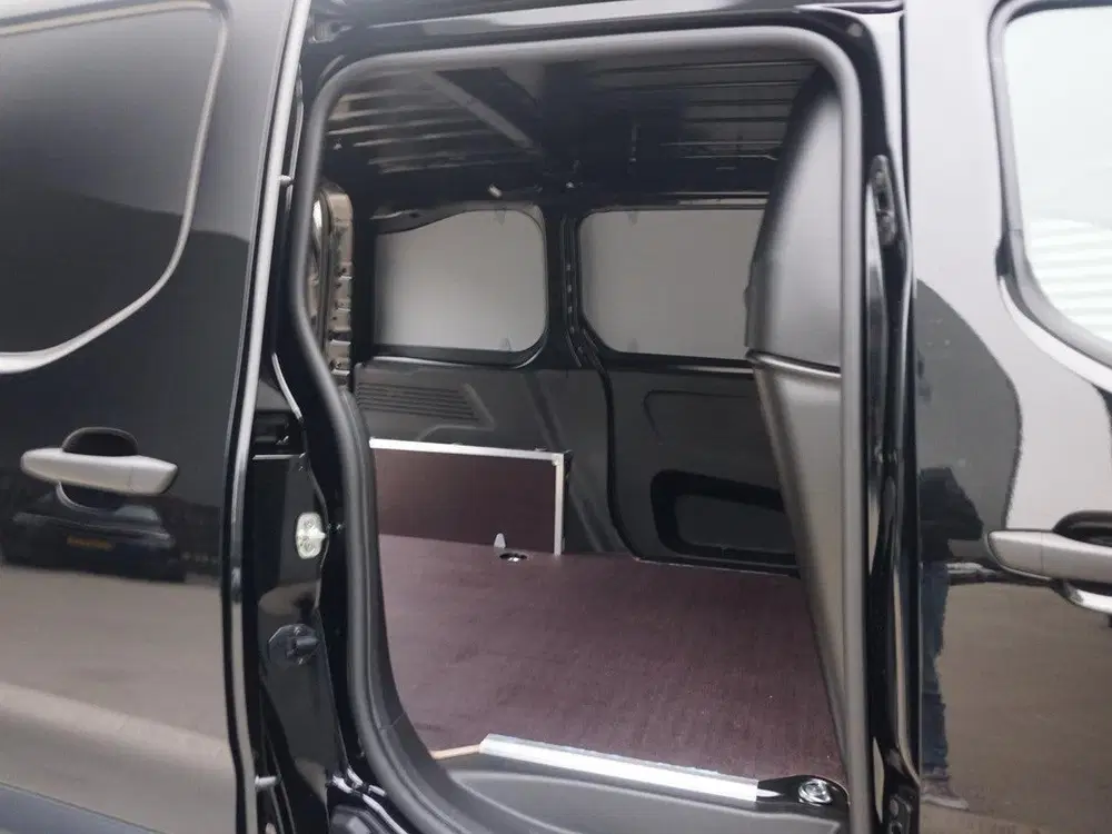 Opel Combo-E Electric L2 50kWh uit 2026, foto 9