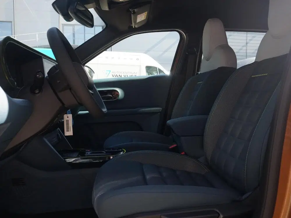Fiat Grande Panda La Prima 7 uit 2025, foto 9