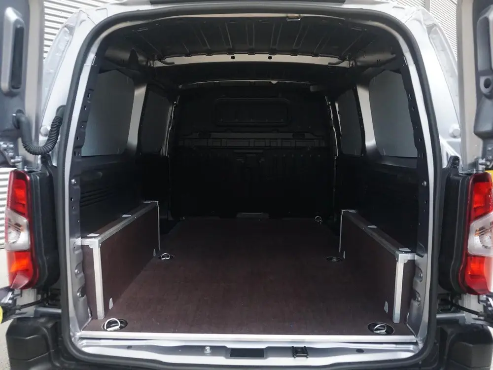 Opel Combo-E Electric L2 50kWh uit 2026, foto 8