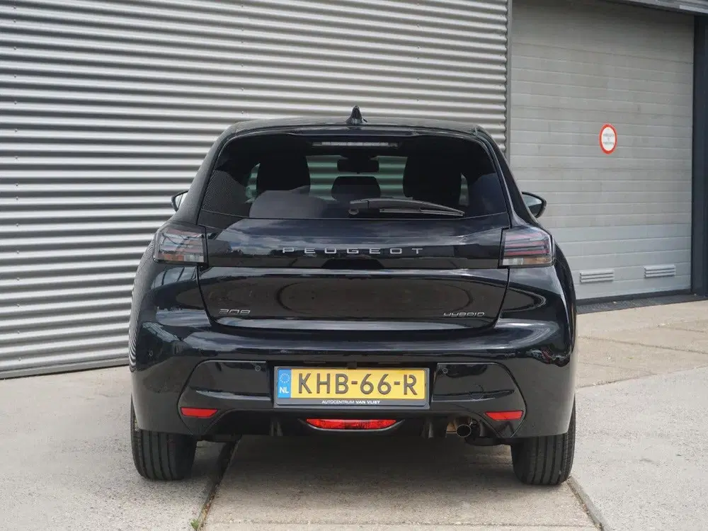 Peugeot 208 1.2 Hybrid 110 e-DCS6 Business Parkeercame uit 2026, foto 4