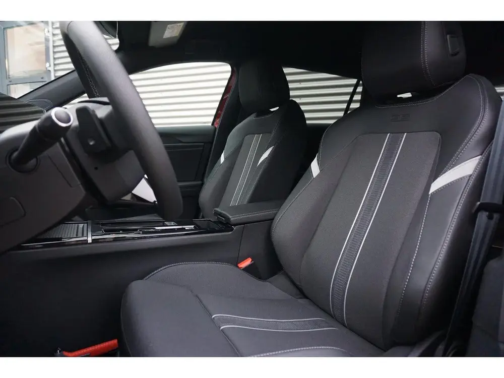 Opel Astra Sports Tourer 1.2 Turbo GS 360 Camera uit 2023, foto 12