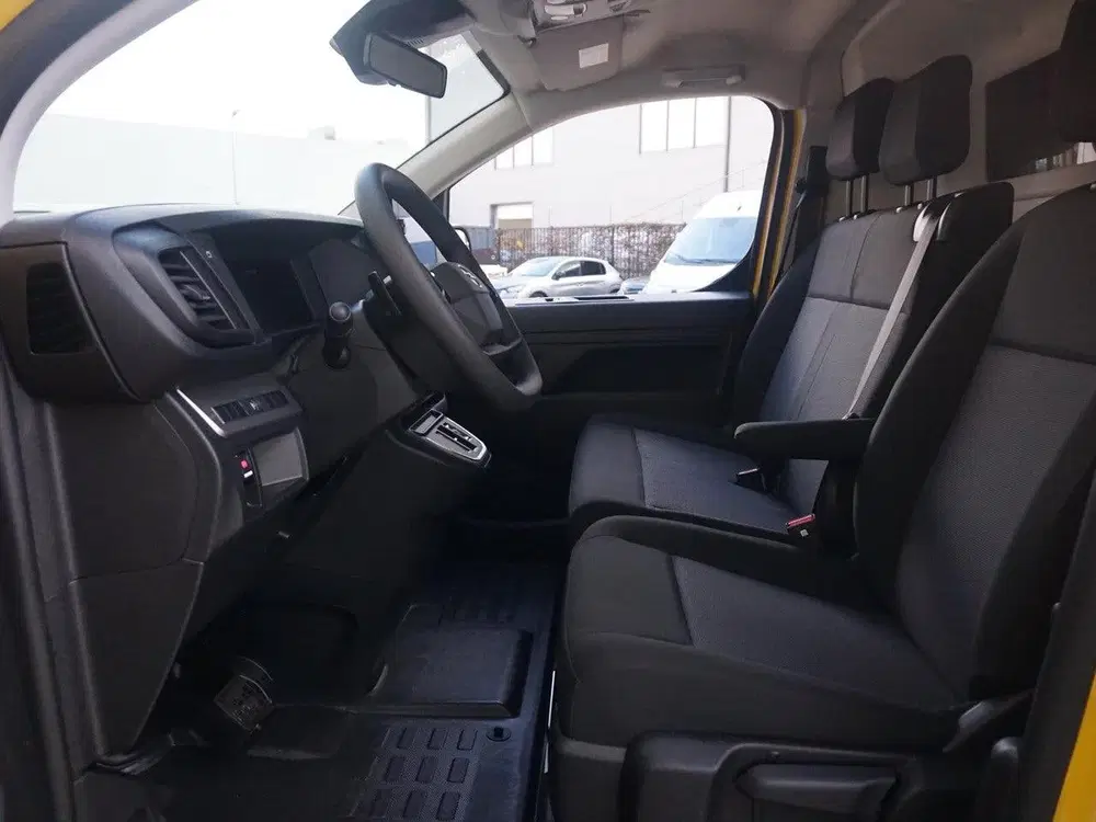 Opel Vivaro Electric L3 75 kWh uit 2026, foto 11