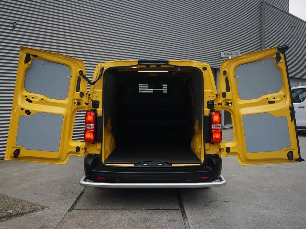Opel Vivaro Electric L3 50 kWh uit 2026, foto 10
