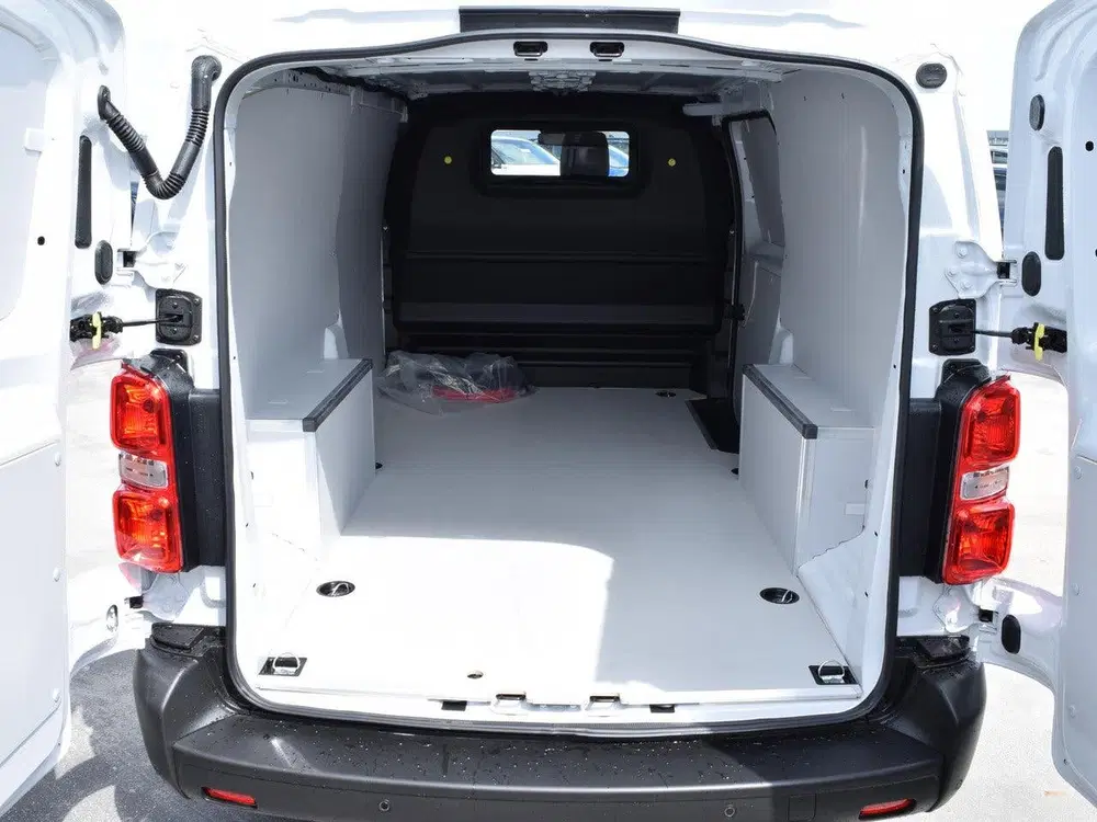 Opel Vivaro Electric L3 75 kWh uit 2026, foto 7