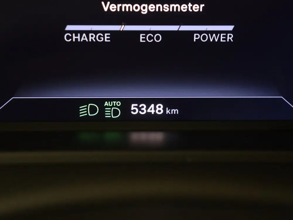 Alfa Romeo Junior 1.2 Turbo Hybrid Ibrida Speciale YP uit 2025, foto 9