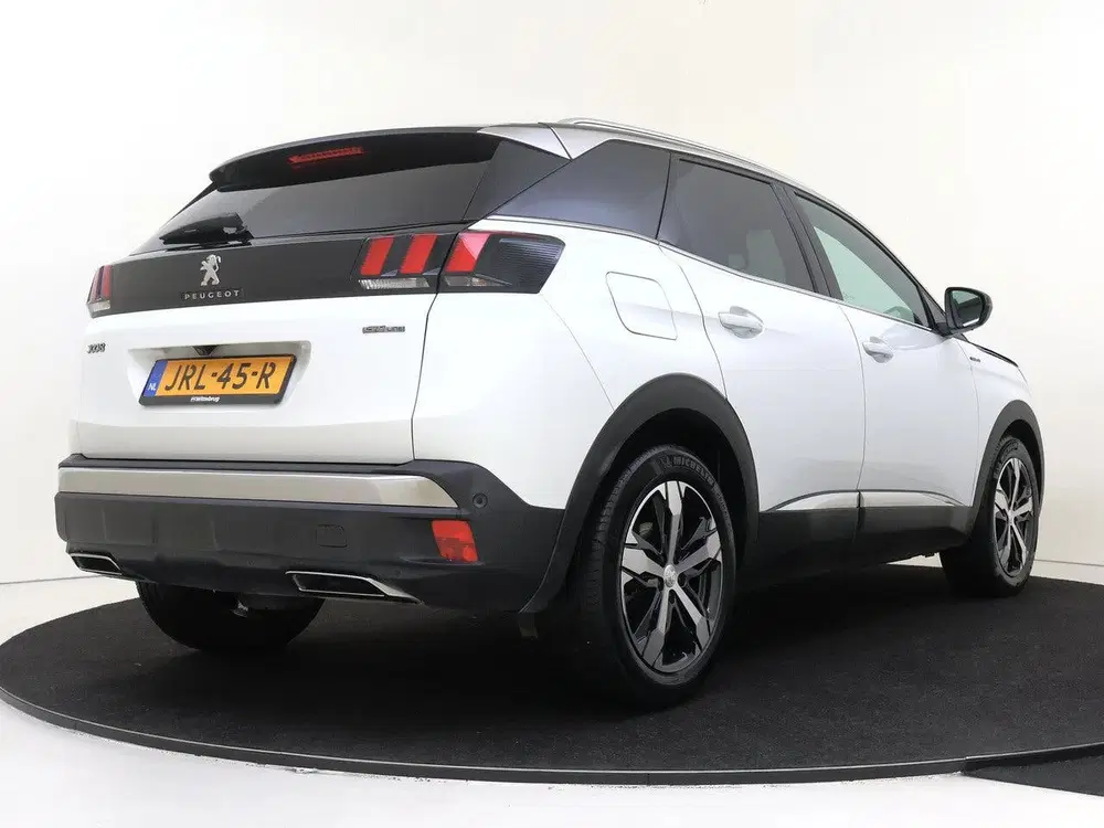 Peugeot 3008 1.6 PureTech GT Line uit 2020, foto 11