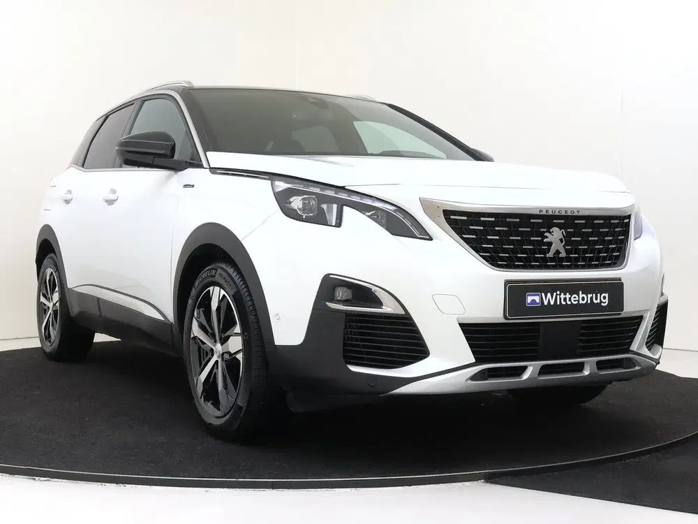 Peugeot 3008 1.6 PureTech GT Line uit 2020, foto 3