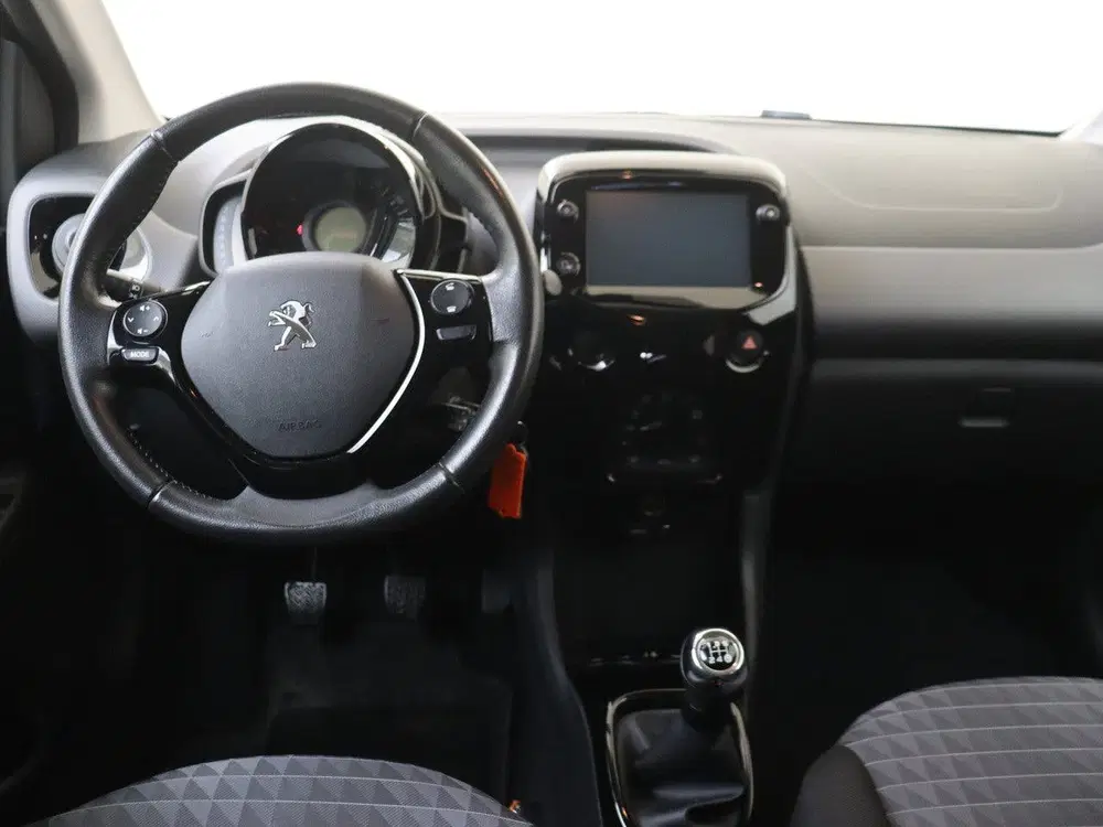 Peugeot 108 1.0 e-VTi Allure YP (bj 2021) uit 2021, foto 5