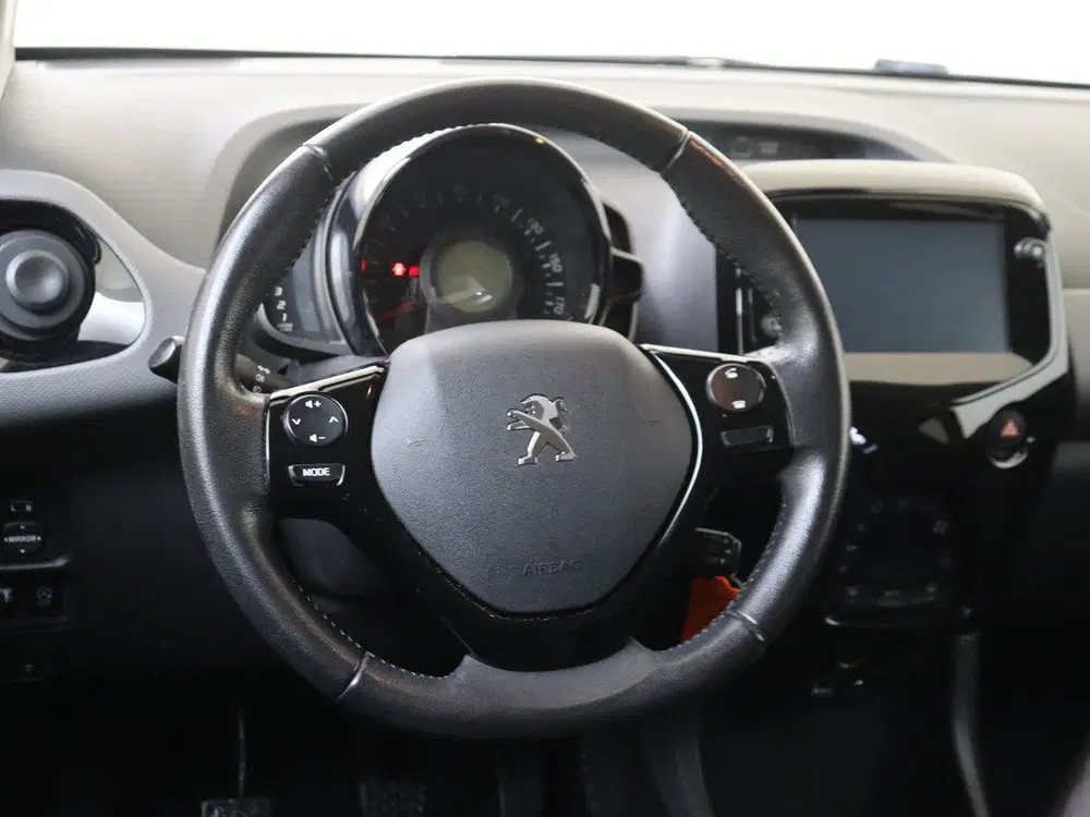 Peugeot 108 1.0 e-VTi Allure YP (bj 2021) uit 2021, foto 6