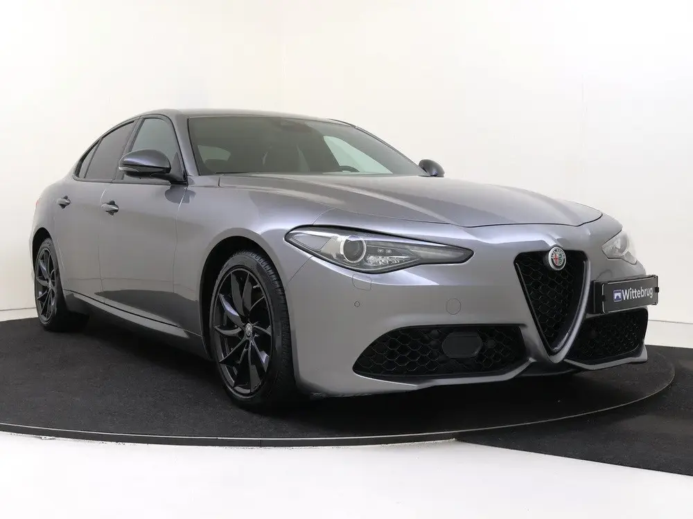 Alfa Romeo Giulia 2.0T Super | Navigatie | Camera | Lederen uit 2020, foto 3