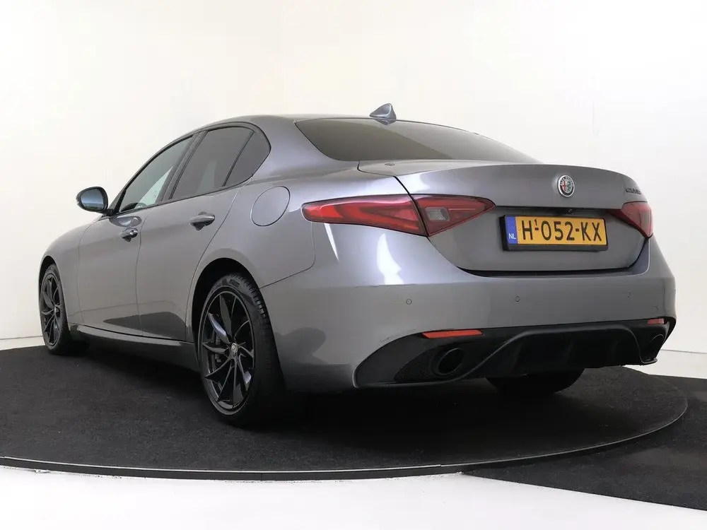 Alfa Romeo Giulia 2.0T Super | Navigatie | Camera | Lederen uit 2020, foto 4