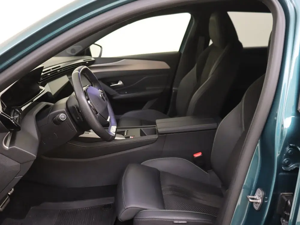 Peugeot 308 SW 1.6 Plug-in Hybrid 180 GT YP (bj 2024) uit 2024, foto 10