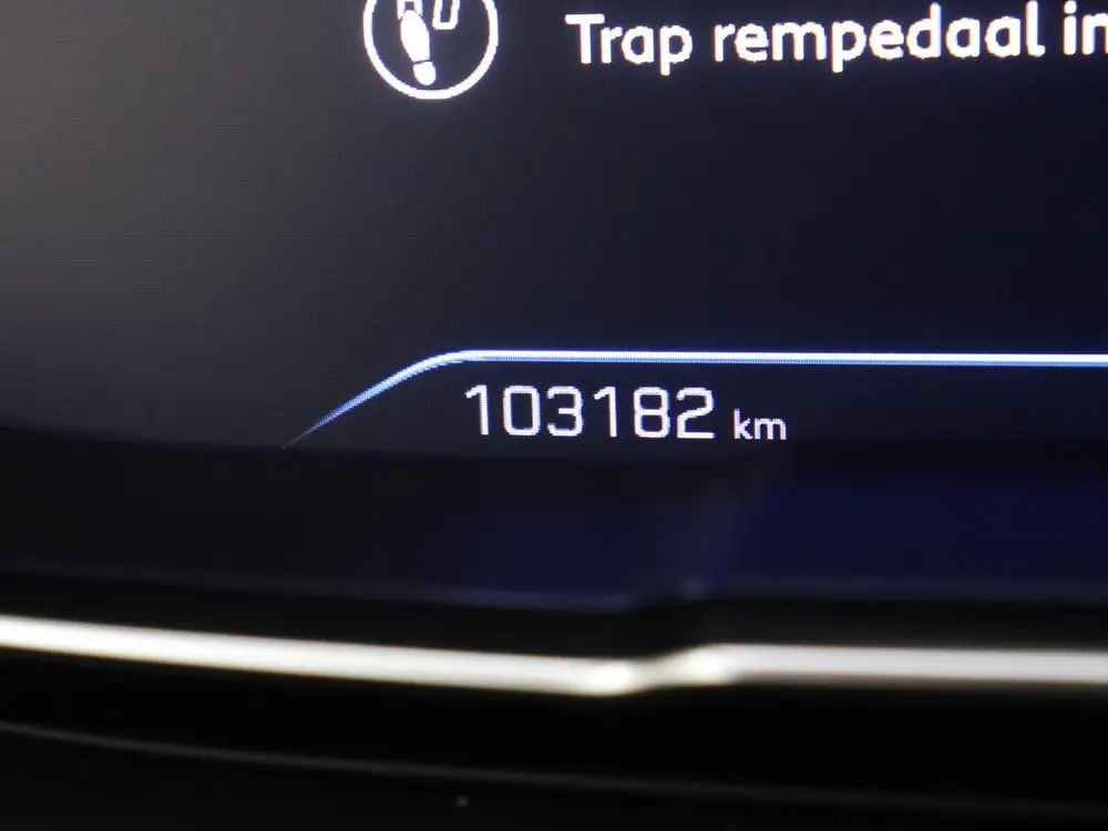 Peugeot 3008 1.2 PureTech Allure YP (bj 2019, automaat) uit 2019, foto 9