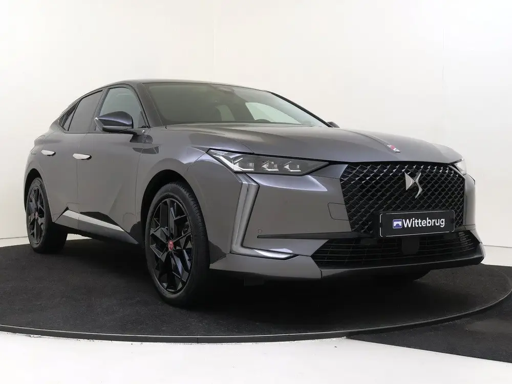 DS Automobiles DS 4 DS DS 4 1.2 PureTech Performance Line+ I A uit 2022, foto 3