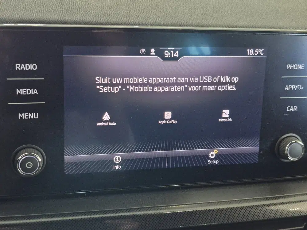 Skoda Kamiq 1.0 TSI Sport Business uit 2023, foto 18