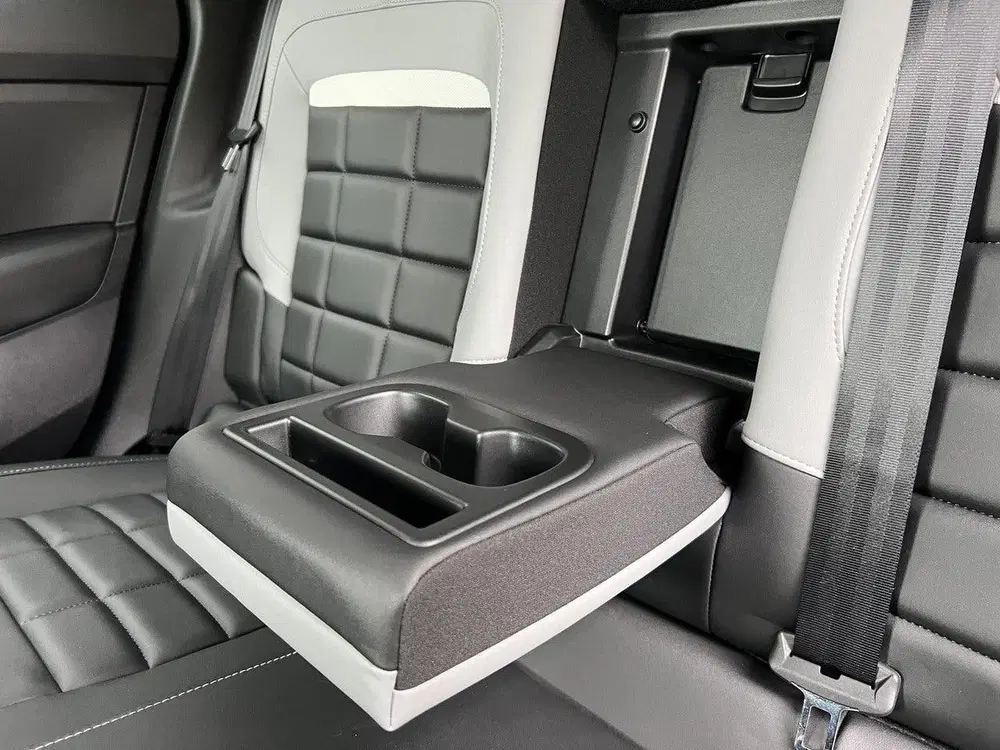 Citroën C4 1.2 Hybrid 145 Max Automaat uit 2025, foto 20