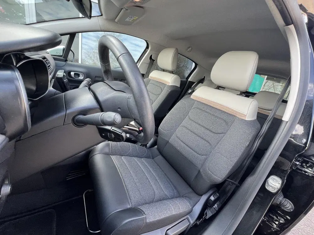 Citroën C3 1.2 83pk Shine M5 uit 2021, foto 14