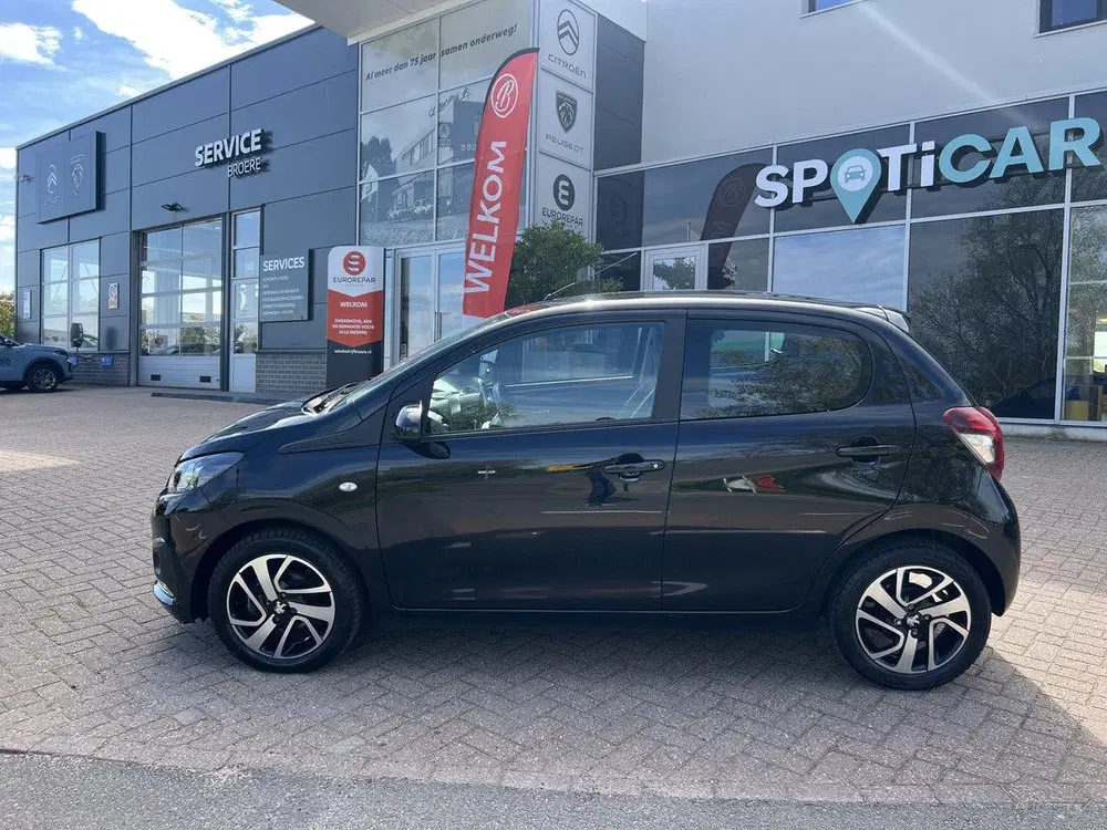 Peugeot 108 1.0 e-VTi 72 pk Allure 5 drs uit 2021, foto 2