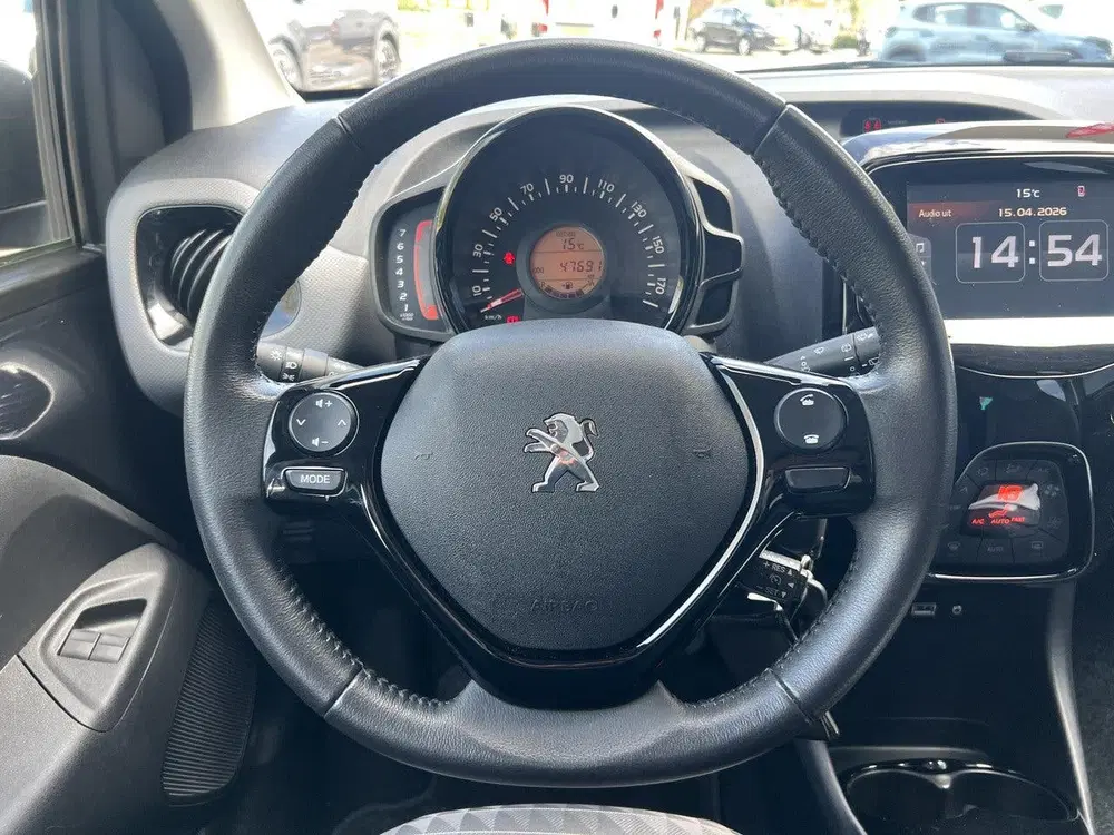 Peugeot 108 1.0 e-VTi 72 pk Allure 5 drs uit 2021, foto 9
