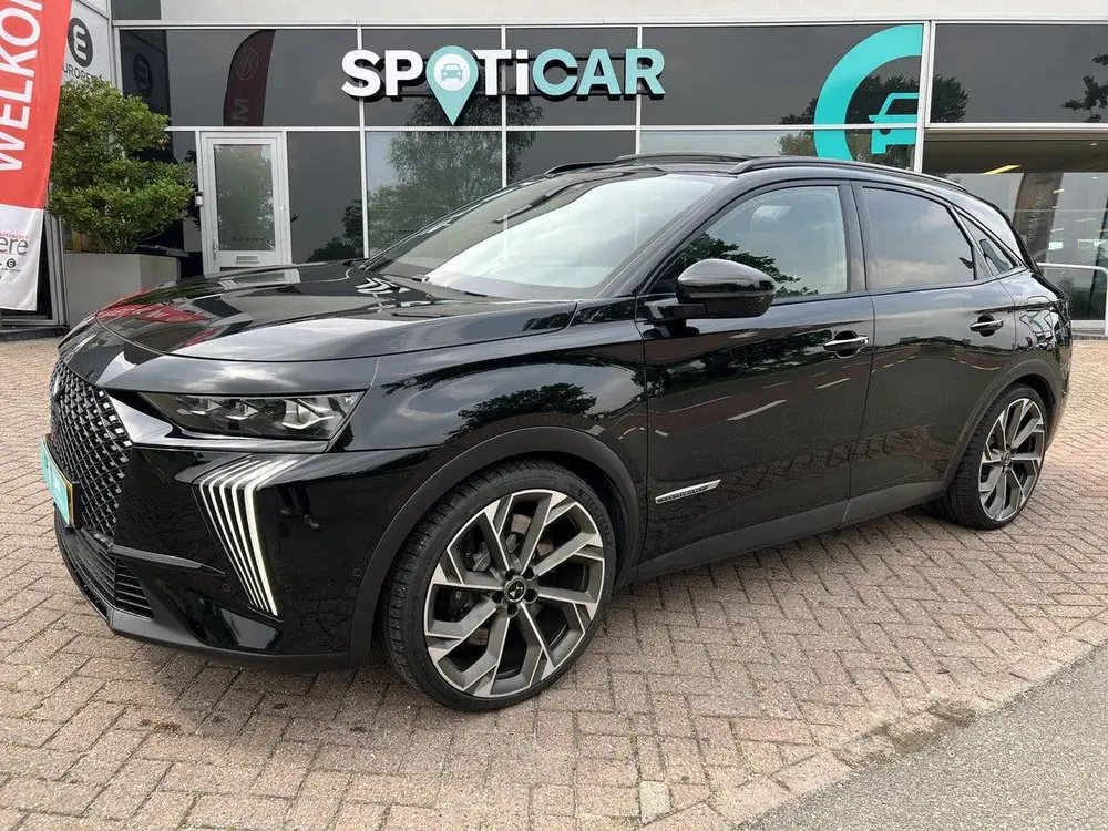 DS Automobiles DS 7 DS DS 7 1.6 E-TENSE 360pk 4x4 La Première uit 2023