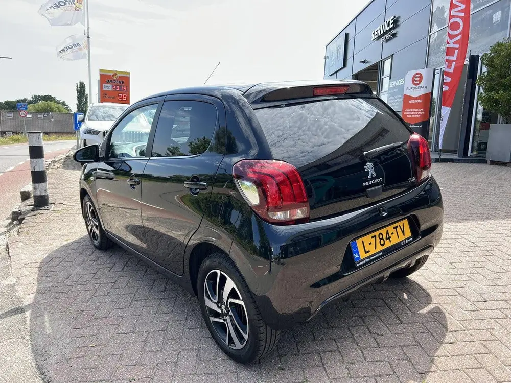 Peugeot 108 1.0 e-VTi 72pk Allure 5 deurs Navigatie vi uit 2021, foto 3