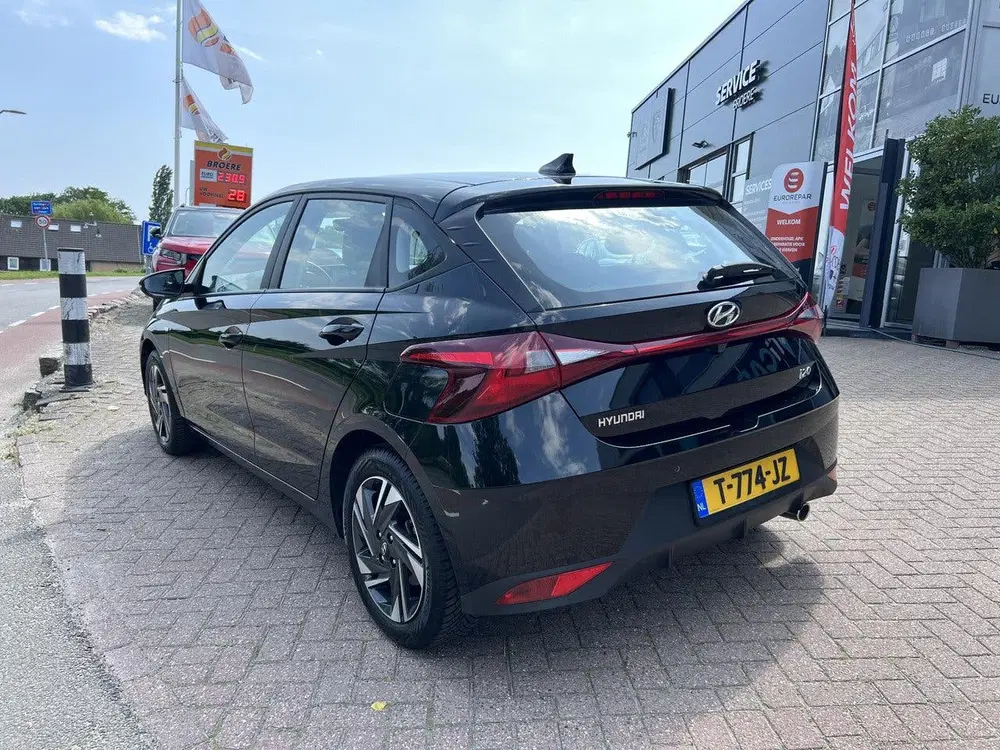 Hyundai i20 1.0 T-GDI 101 pk Comfort 5 deurs uit 2023, foto 3