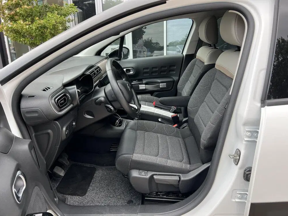 Citroën C3 1.2 Turbo 110pk Shine uit 2021, foto 9