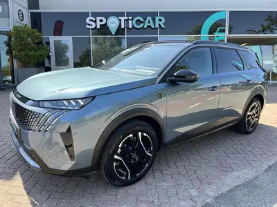 Peugeot 5008 1.6 Plug-in Hybrid 195 GT 7p uit 2025