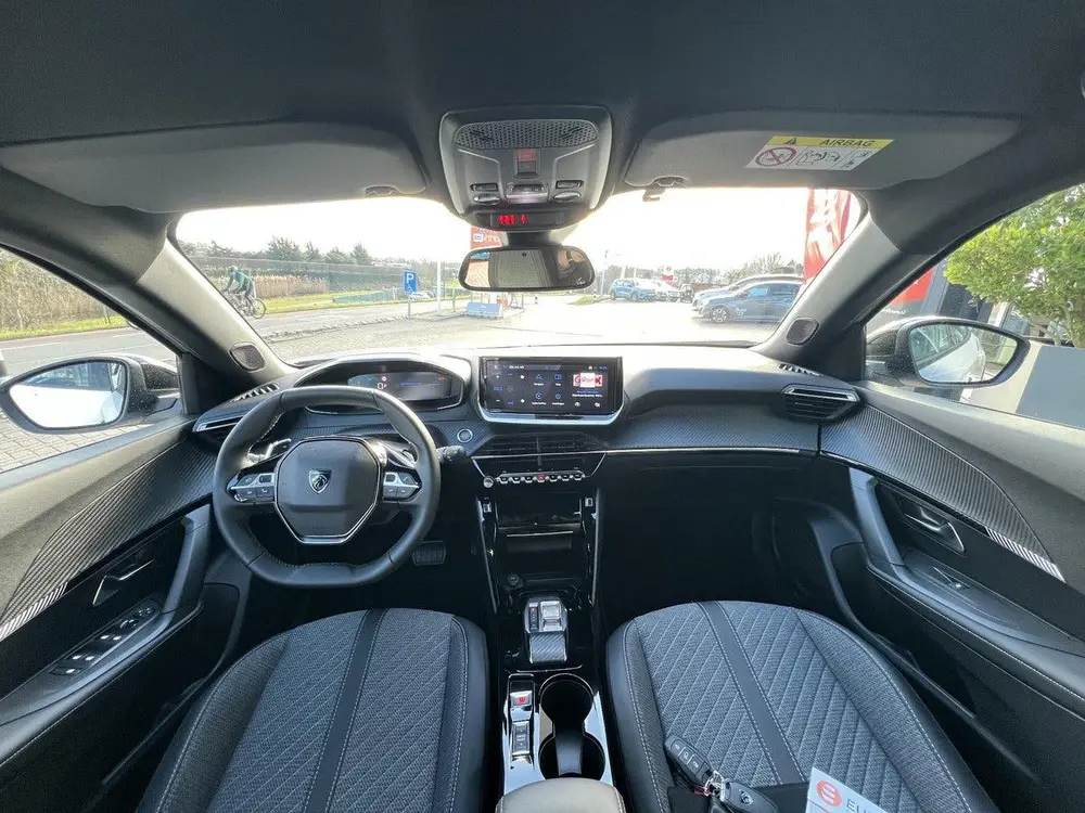 Peugeot 2008 1.2 Hybrid 145 Allure Automaat Adaptive cr uit 2025, foto 7