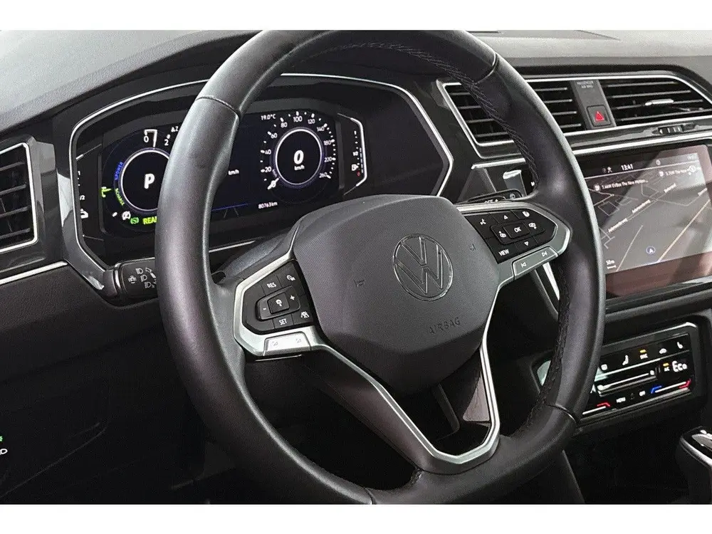 Volkswagen Tiguan 1.5 eHybrid Elegance Trekhaak Stuur-Stoelv uit 2023, foto 12