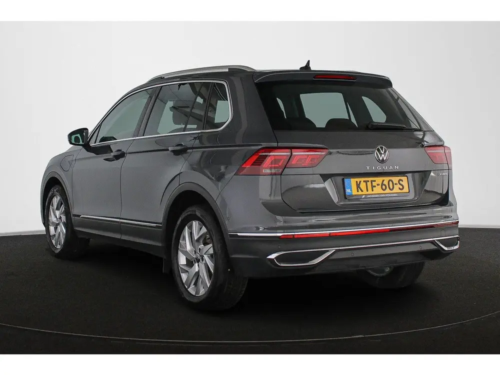 Volkswagen Tiguan 1.5 eHybrid Elegance Trekhaak Stuur-Stoelv uit 2023, foto 4