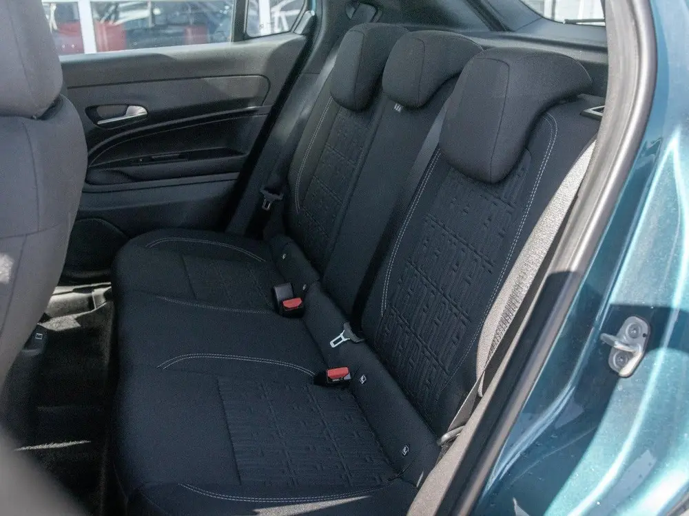 Fiat 600 1.2 Hybrid Urban uit 2025, foto 11
