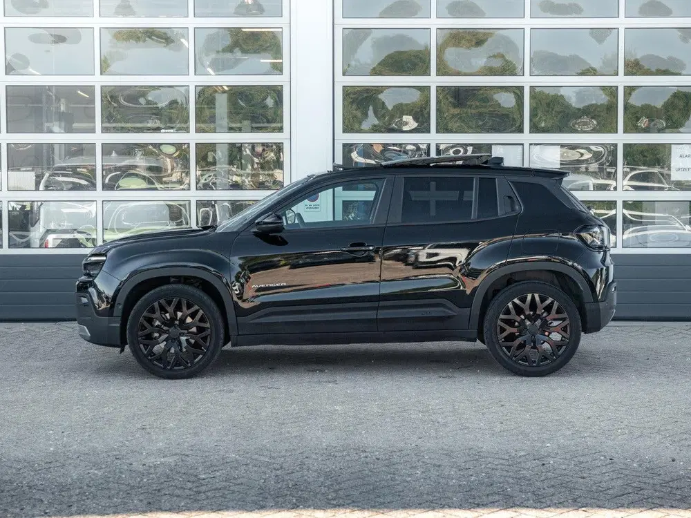Jeep Avenger 1.2 e-Hybrid Summit uit 2024, foto 9