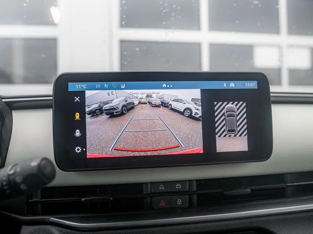 Fiat 600e La Prima 54 kWh uit 2025, foto 16