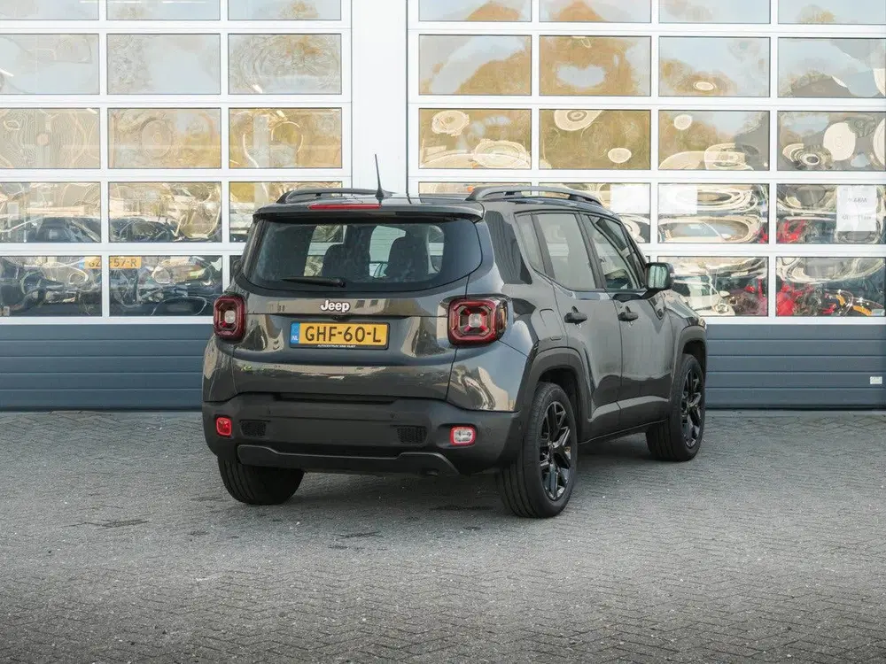 Jeep Renegade 1.5T e-Hybrid Summit uit 2024, foto 5