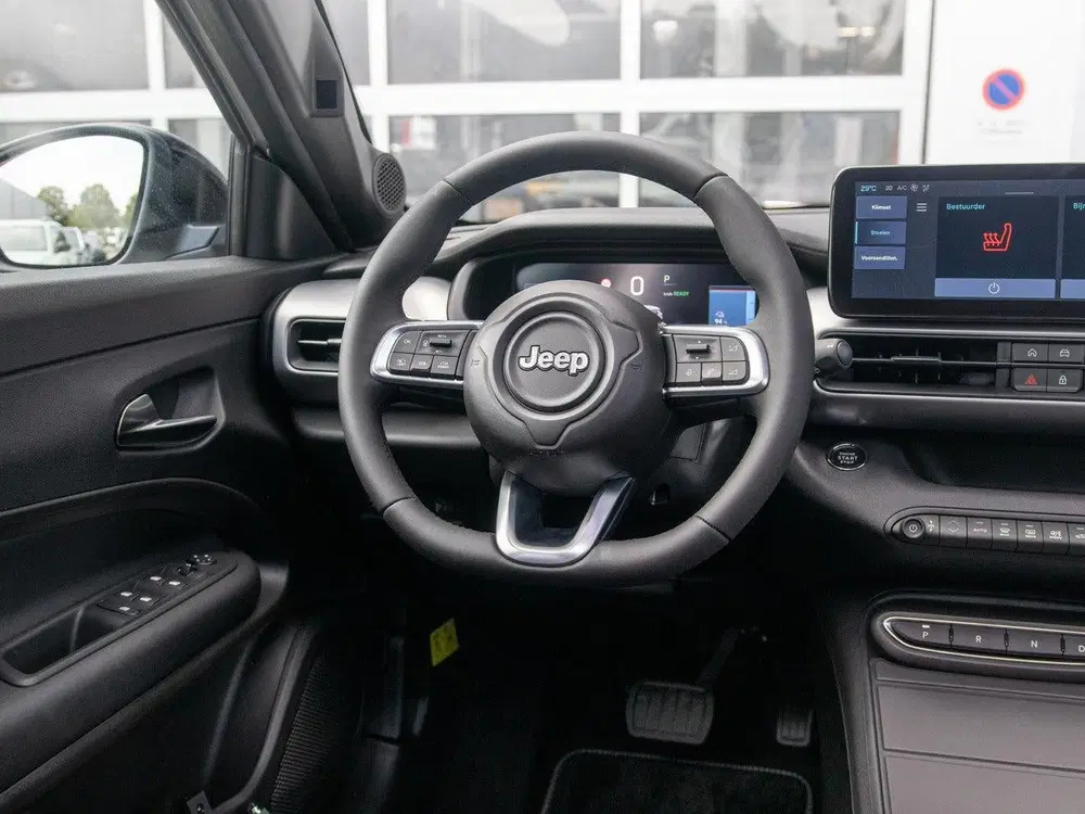 Jeep Avenger Black Edition 54 kWh uit 2026, foto 14